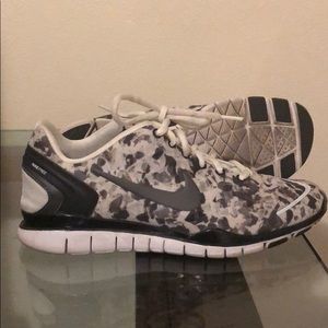 Nike free fit 2